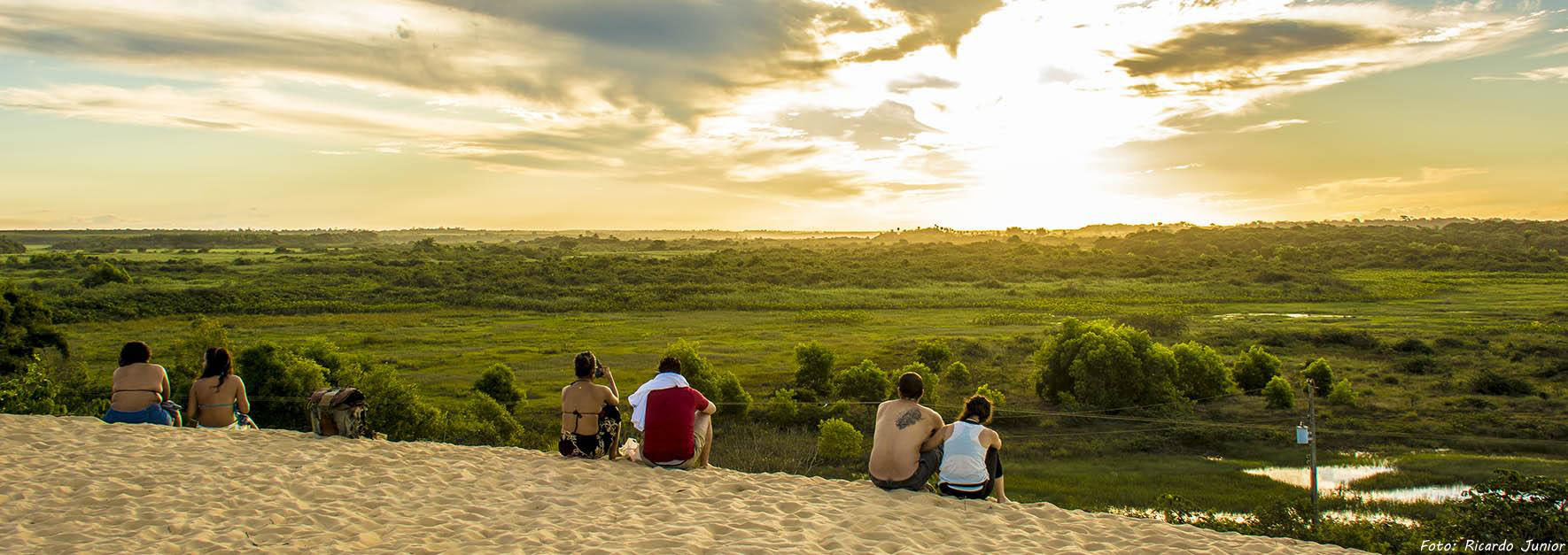 ITAÚNAS suas praias permanecem selvagens e intocadas